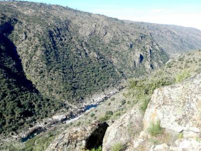 Camino de Hierro-Pozo de los Humos; nivel de los embalses de madrid pantano de san juan valle de baz